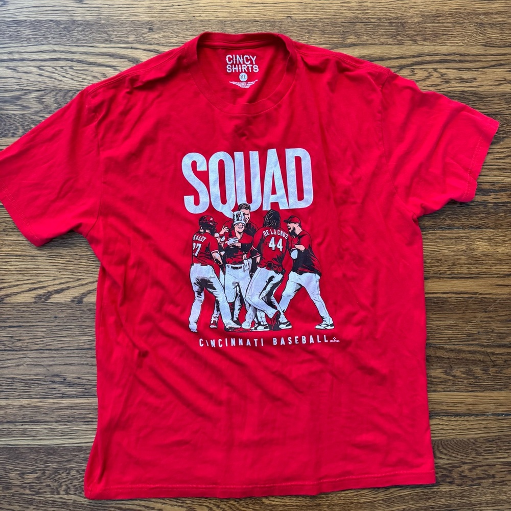 CINCINNATI REDS BASEBALL Red Squad Graphic Tee